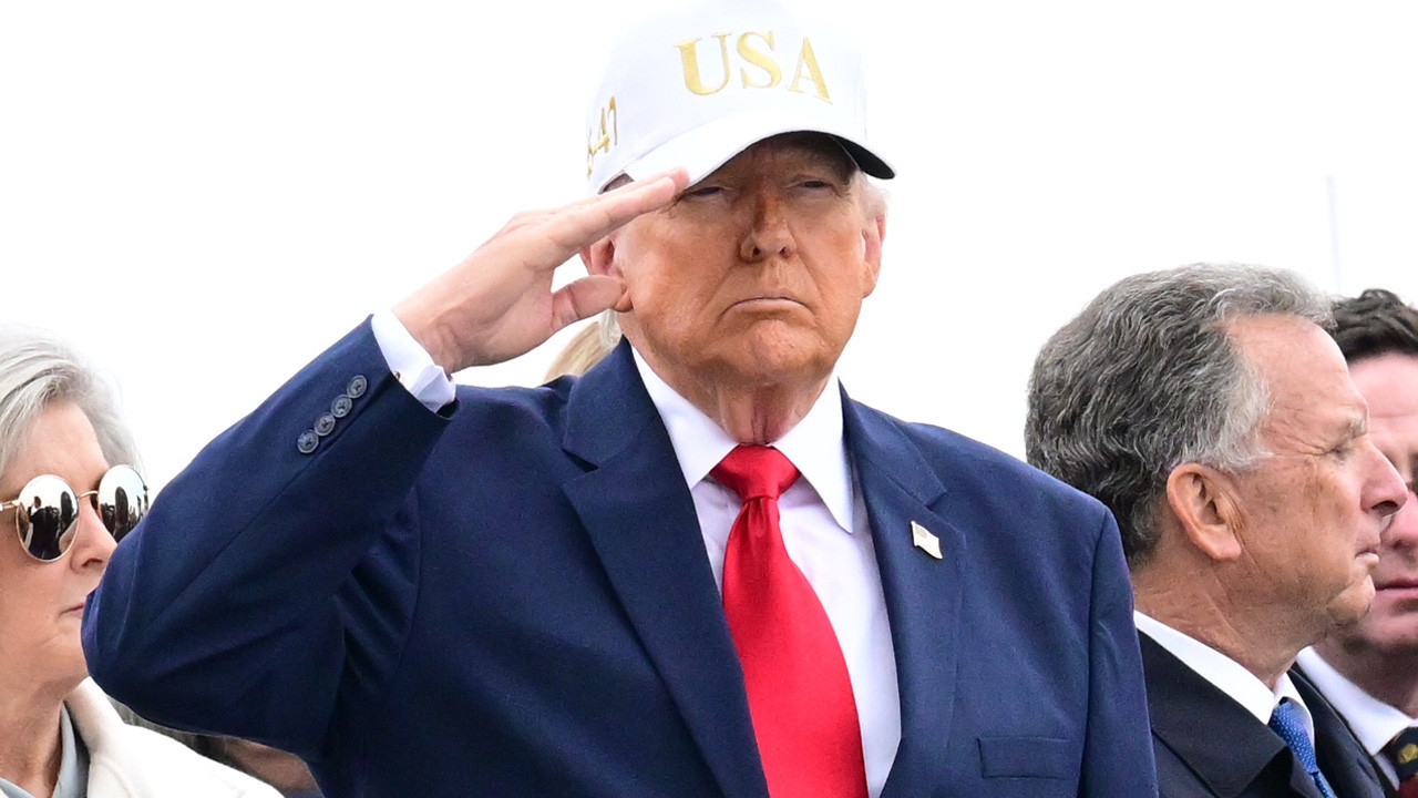 ABD Başkanı Trump: Küba’yı alma onuru benim olacak