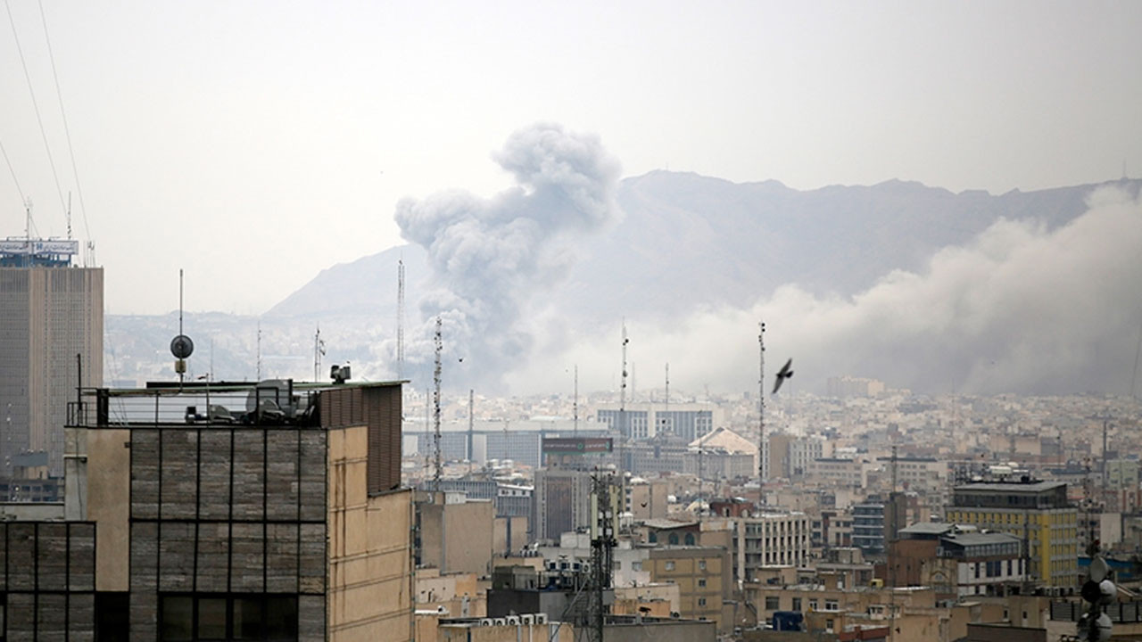 ABD-İsrail saldırıları altındaki İran’ın Kum kentinde 6 kişi öldü