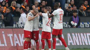 Çorum FK Süper Lig’de! Erokspor finalde yıkıldı…