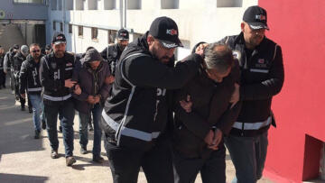 Uyuşturucu bulunduranlara yönelik 5 ildeki operasyonlarda 341 şüpheli yakalandı
