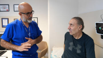 Tek böbrekli hastada 7 ve 4 santimlik iki tümör başarılı ameliyatla temizlendi