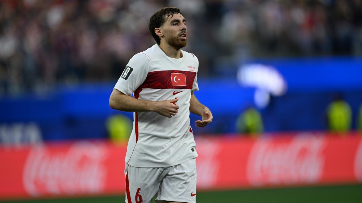 Orkun Kökçü’den kötü haber! Fransa maçında forma giyemeyecek